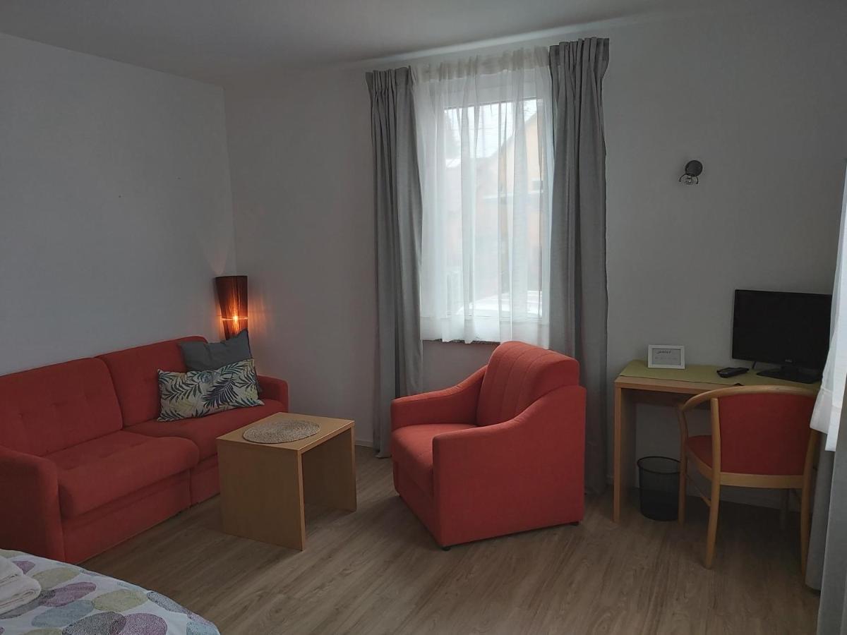 Ferienwohnung Paradiesle Kirchheim unter Teck Ngoại thất bức ảnh